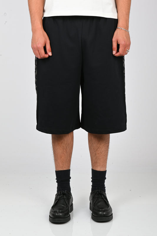 Posture Side Panel Short in Black