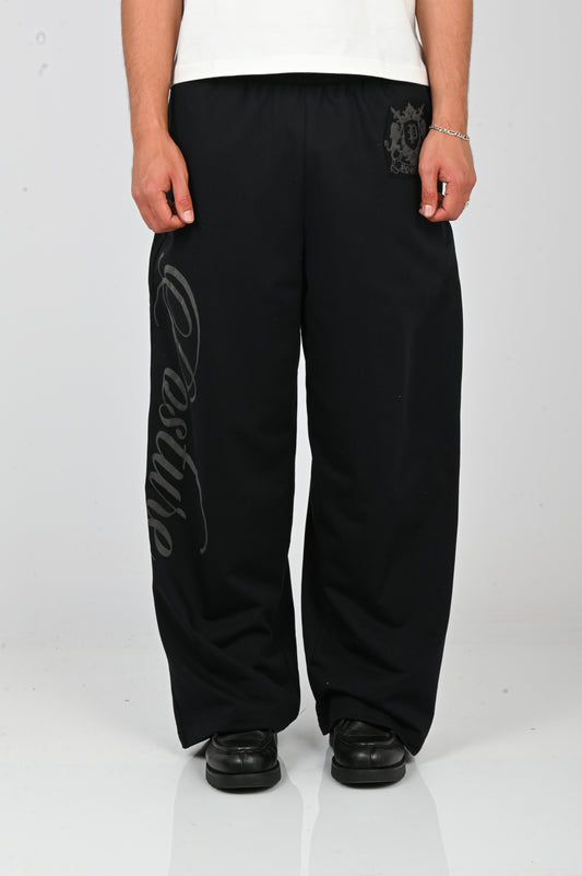 Posture Script Trackpant in Black