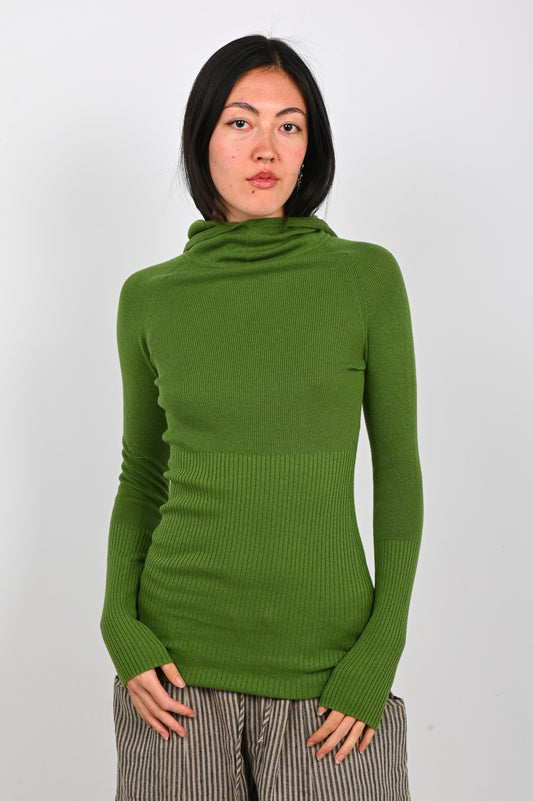 Arthur Hooded Skivvy in Pigment Green