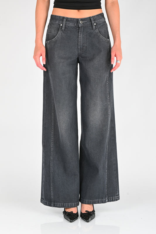 Arthur Straight Leg Jean in Was Once Black