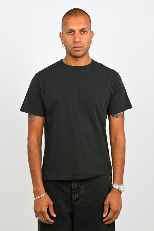 Beach Brains 'Tide' Tee in Black