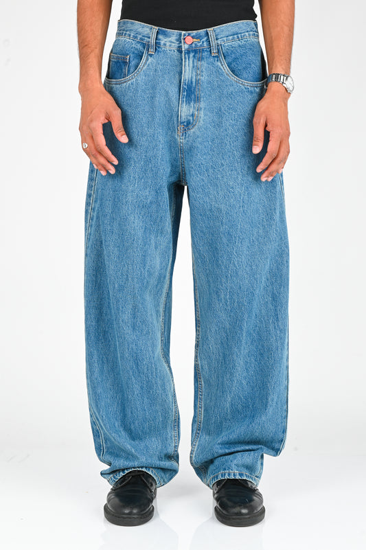 BeWider 'Super Loose' Jeans in Medium Blue
