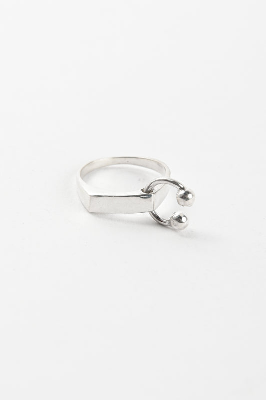 Kick In The Eye 'Zero' Ring With Horseshoe Piercing