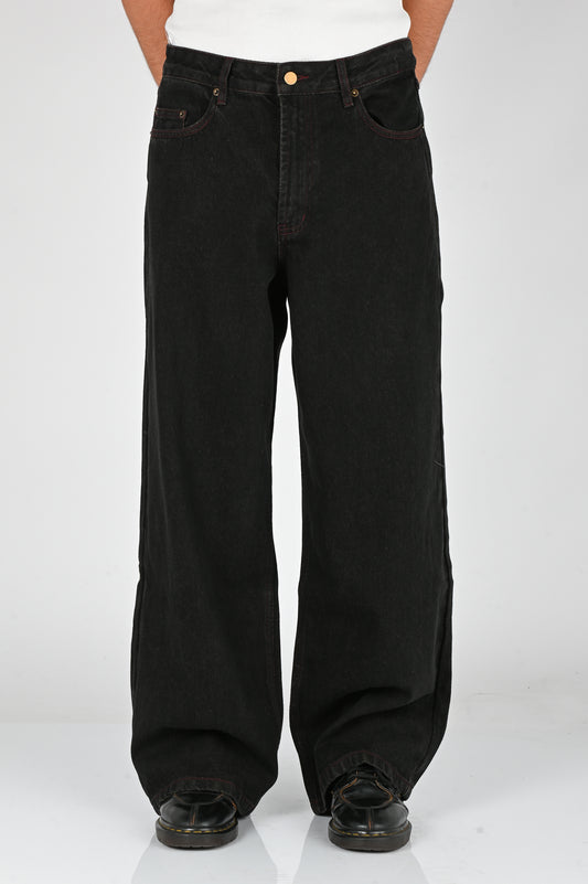 Pseushi Loose Jeans in Mud Wash