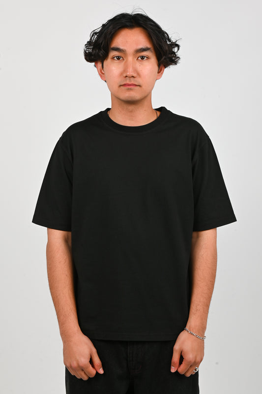 Pseushi 'Coverstitch' Tee in Black