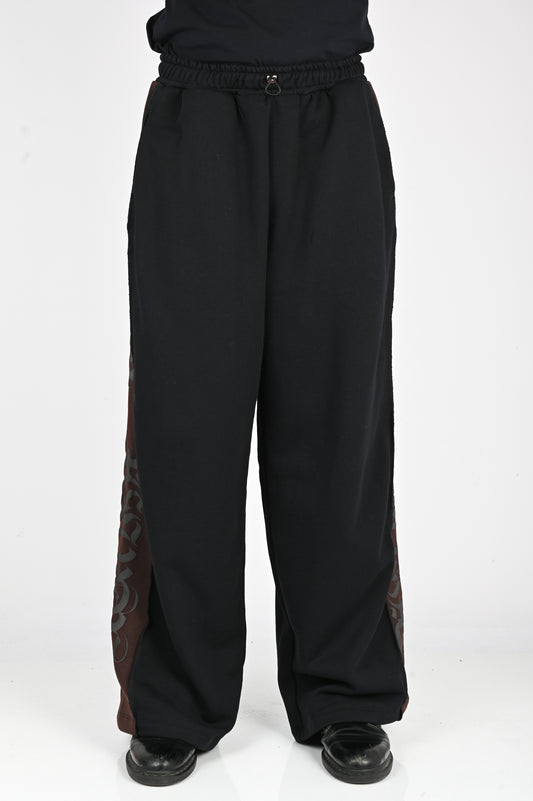Posture Panel Pant in Brown on Black