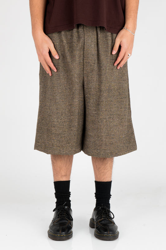 Sucker 'Bellow' Shorts in Olive