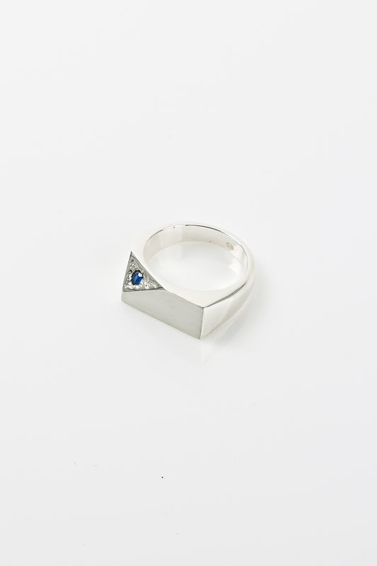 Nui 'Axial' Ring With Sapphire