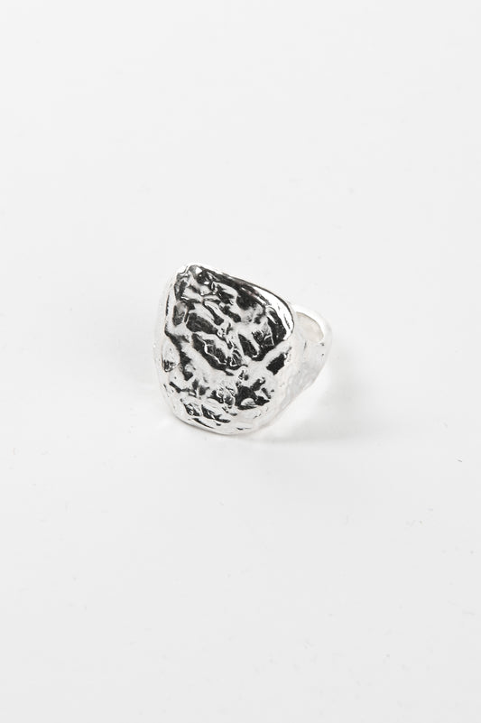 Studio Zali 'Flat Earth' Ring