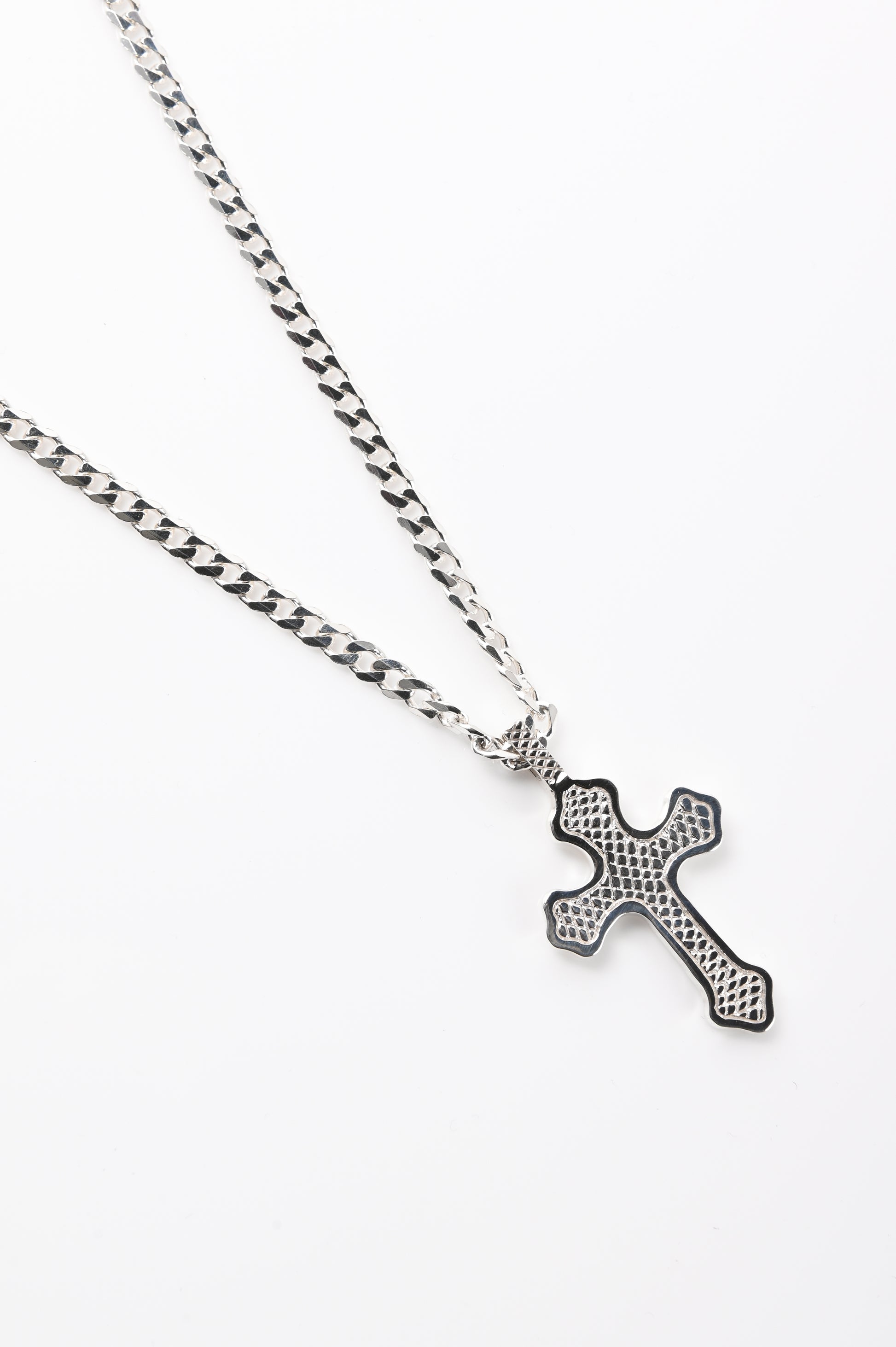 27mollys 'Big Cross' Necklace