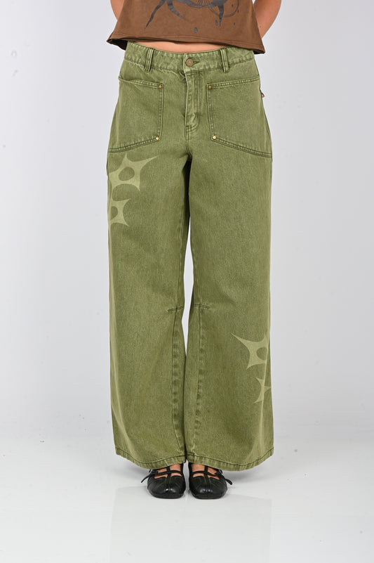 Arthur 'Slouchy' Spike Jeans in Swamp