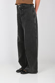 Arthur 'Slouchy' Spike Jeans in Worn Black