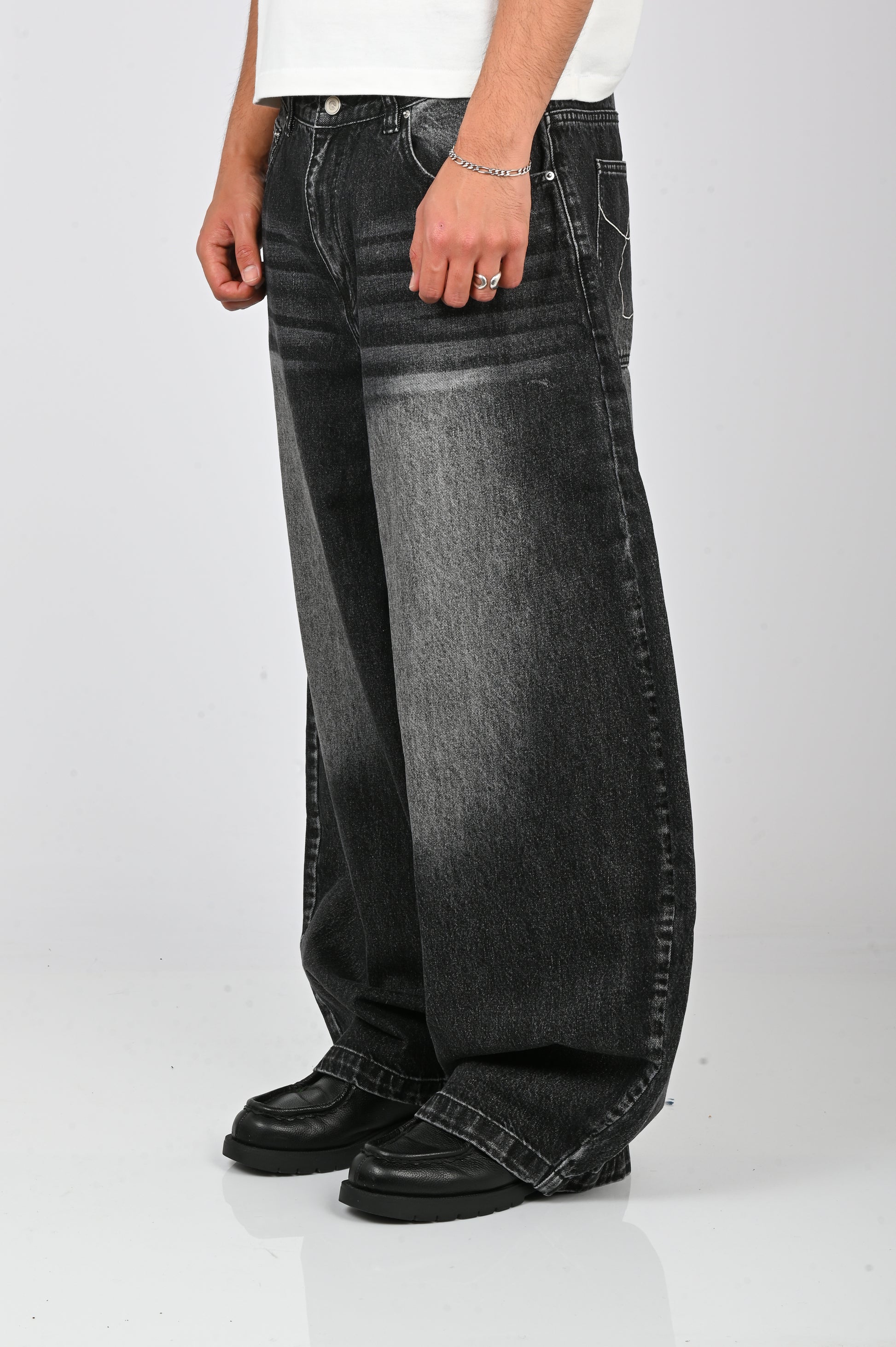 Checks 'Puddle' Jeans in Black Wash