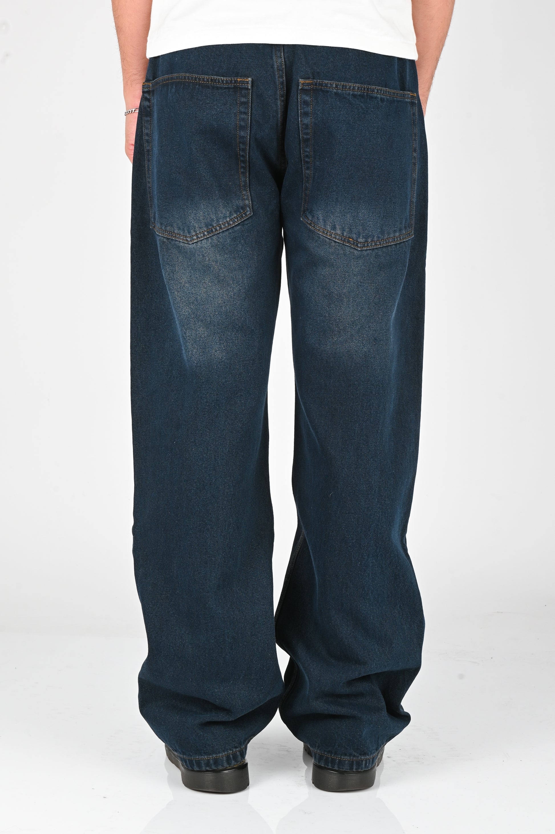 Wynn Hamlyn Button Fly Classic Jeans