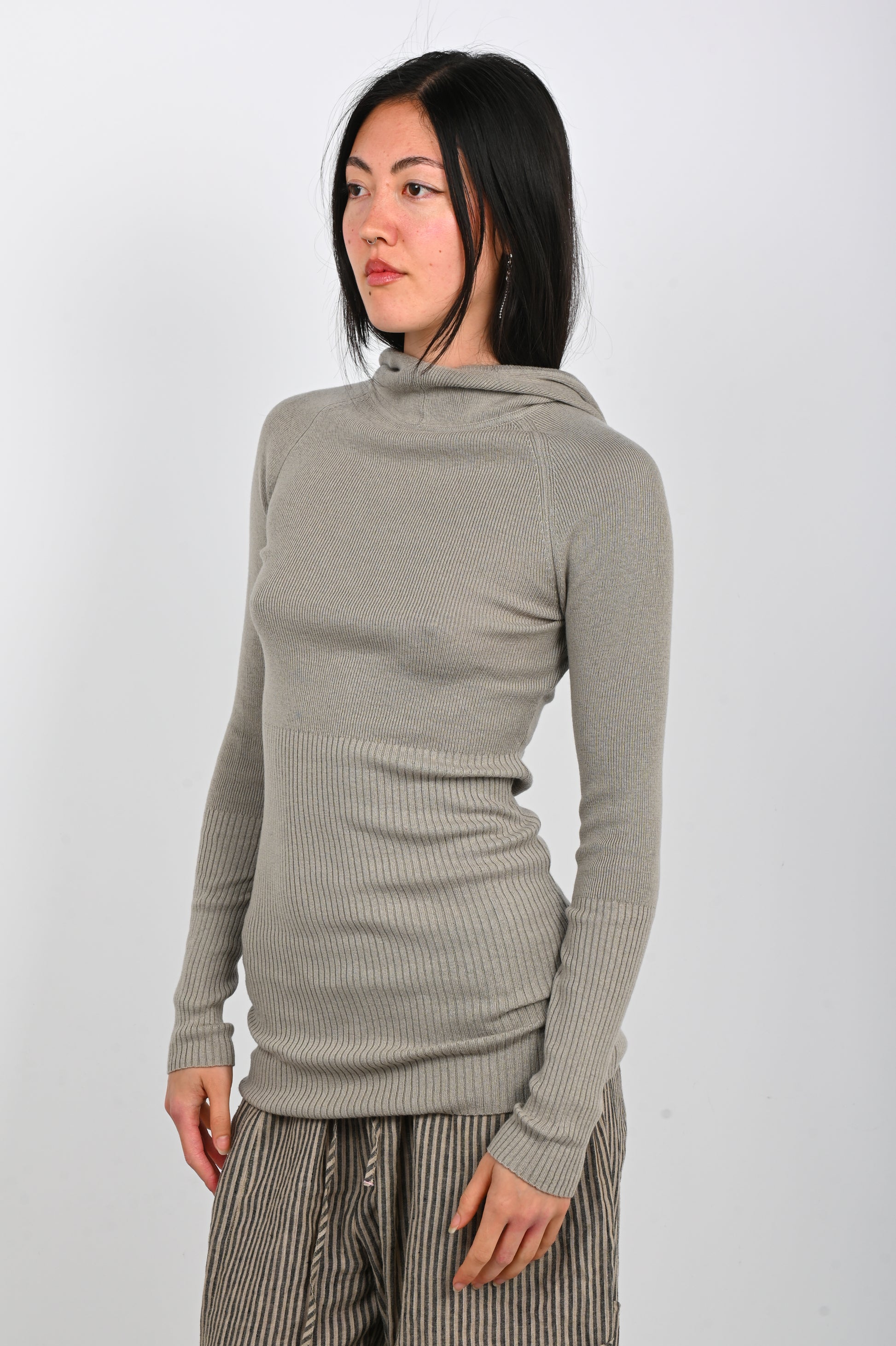 Arthur Hooded Skivvy in Plaster
