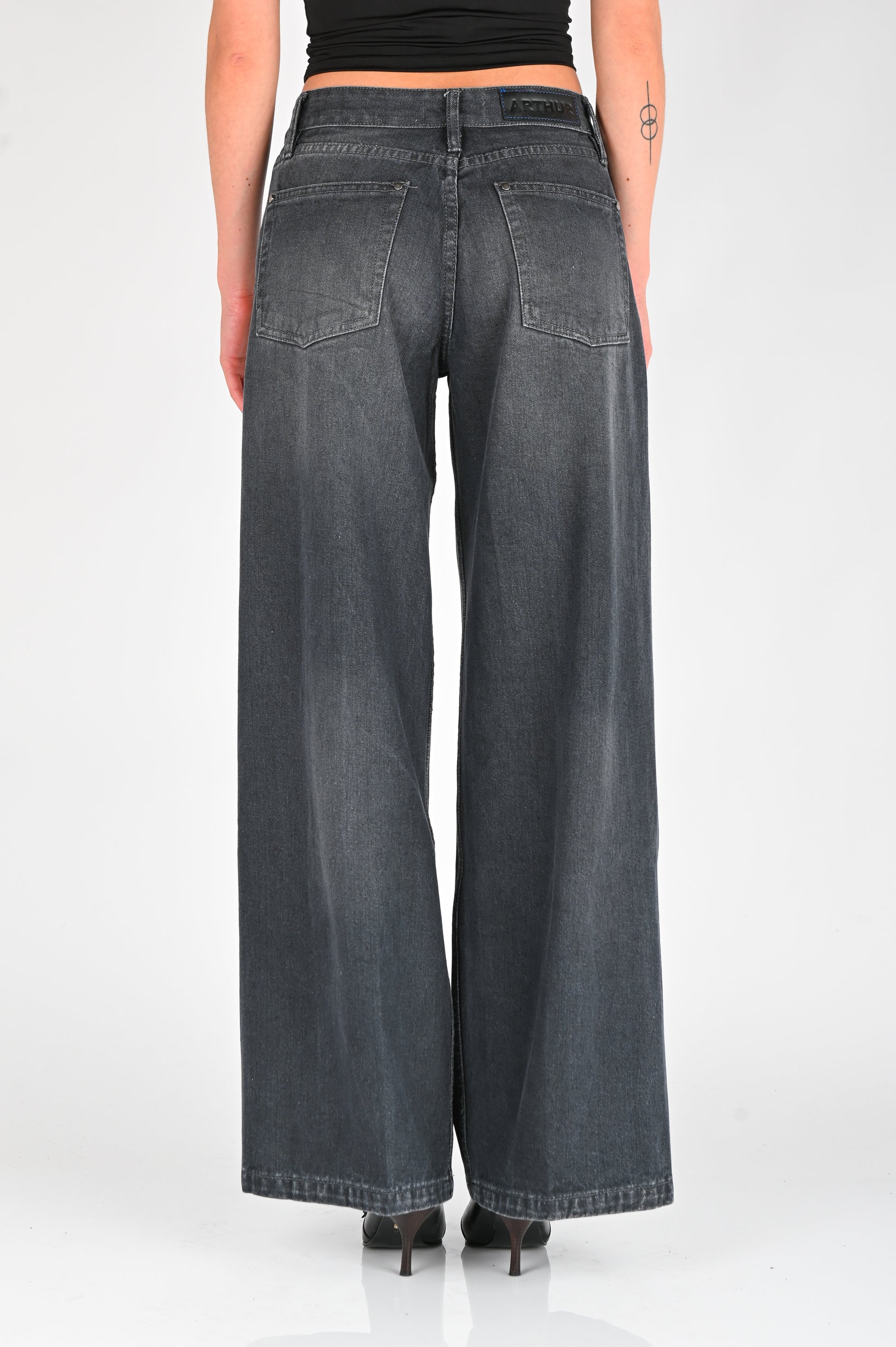 Arthur Straight Leg Jean in Was Once Black