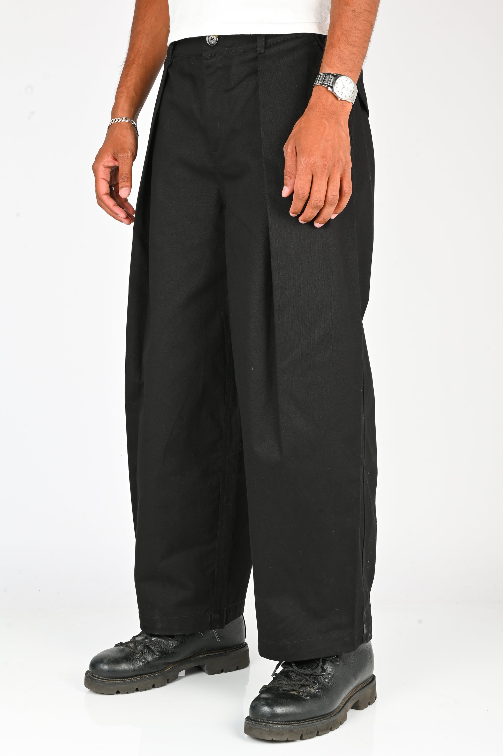 Checks 'Hakama' Pants in Black