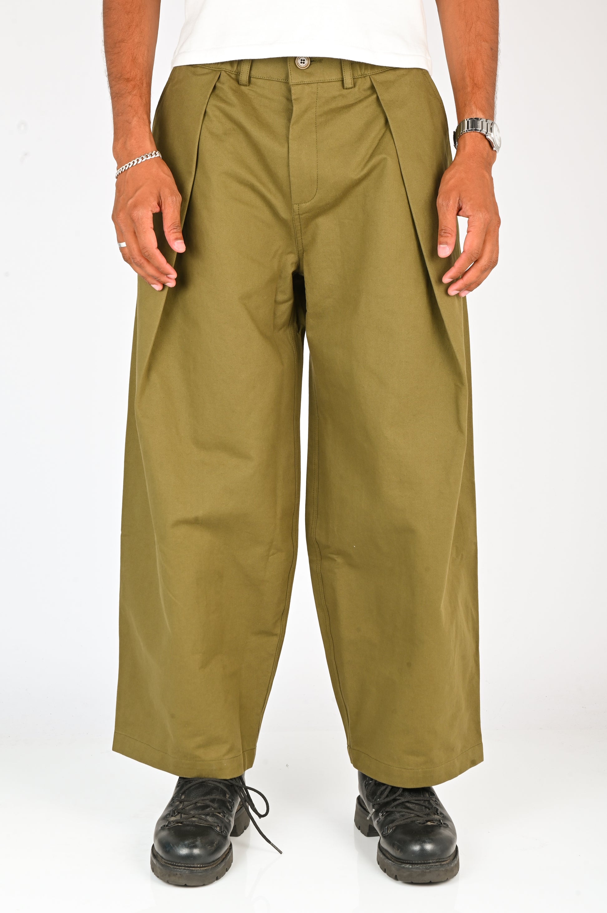 Checks 'Hakama' Pants in Olive