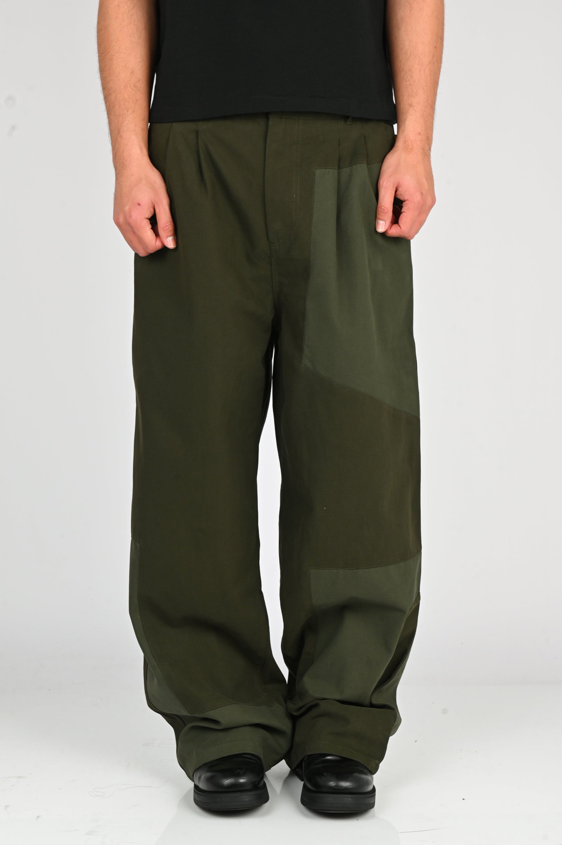 Candice 'Panel' Pants in Charcoal