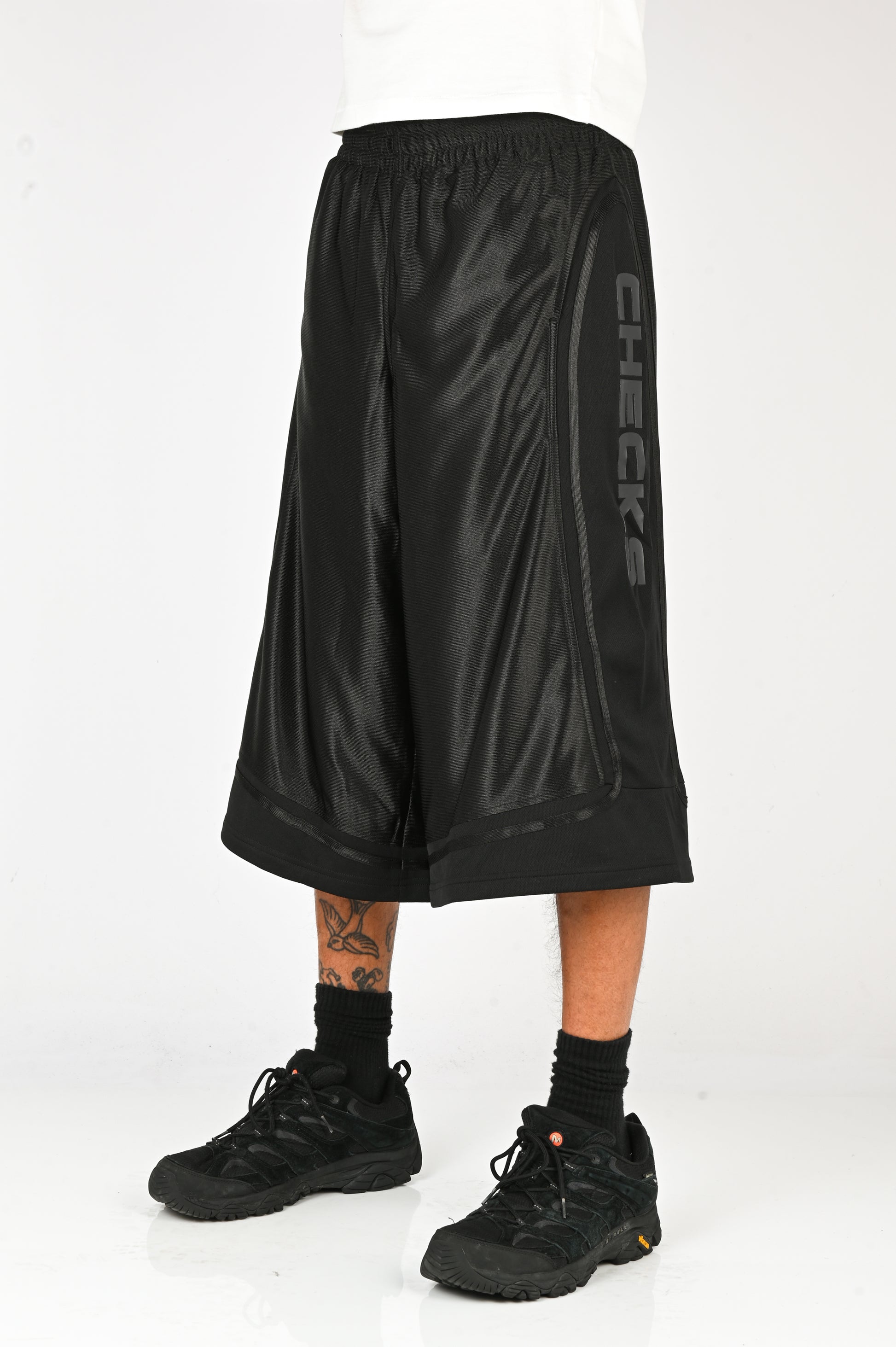 Checks 'Hooper' Shorts in Black