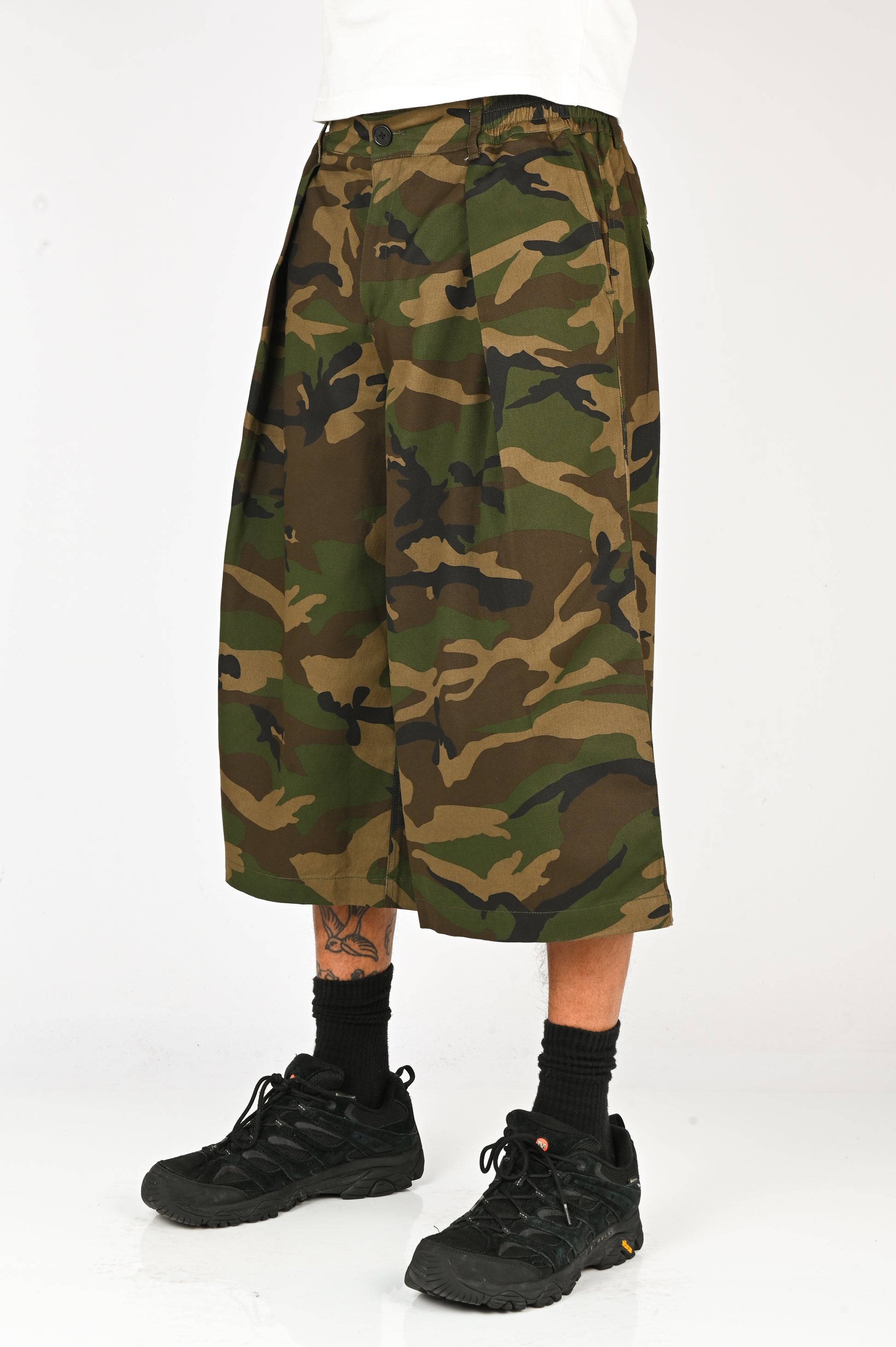 Checks 'Hakama' Shorts V2 Woodland Camo