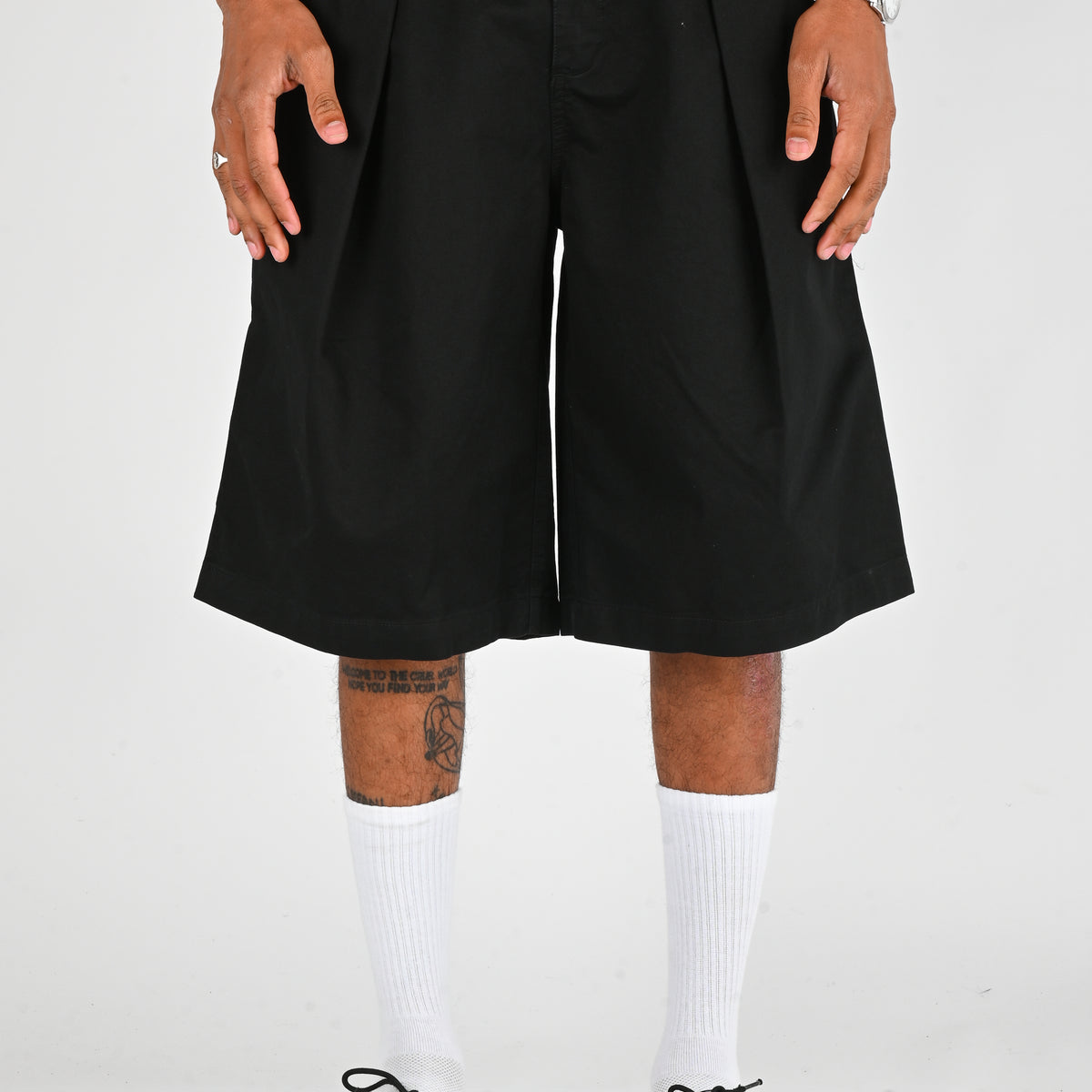 Checks_5of12_1200x1200_crop_ce