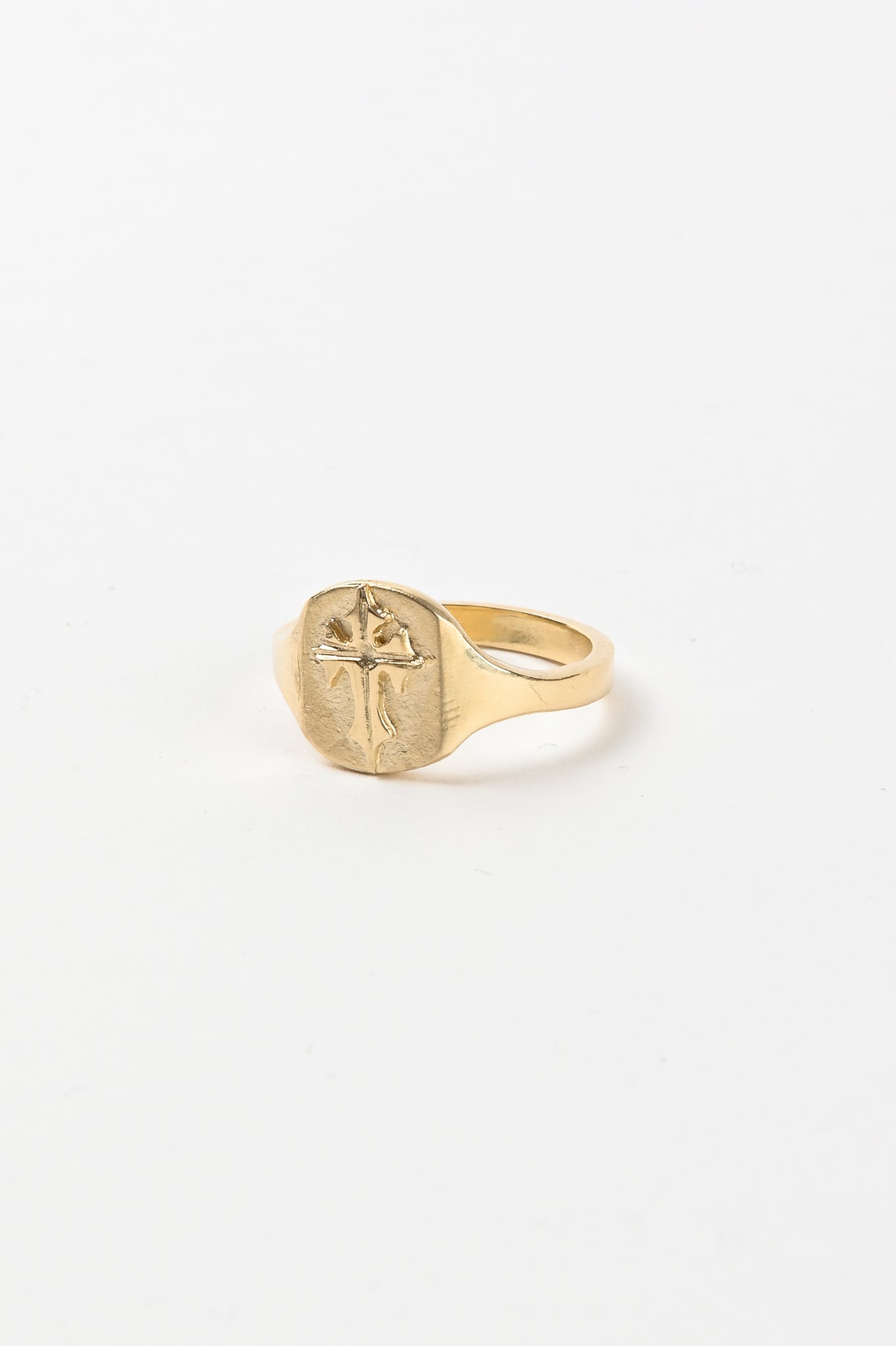 Oliver Thomas 'Hallowed' Signet Ring In 9ct Gold