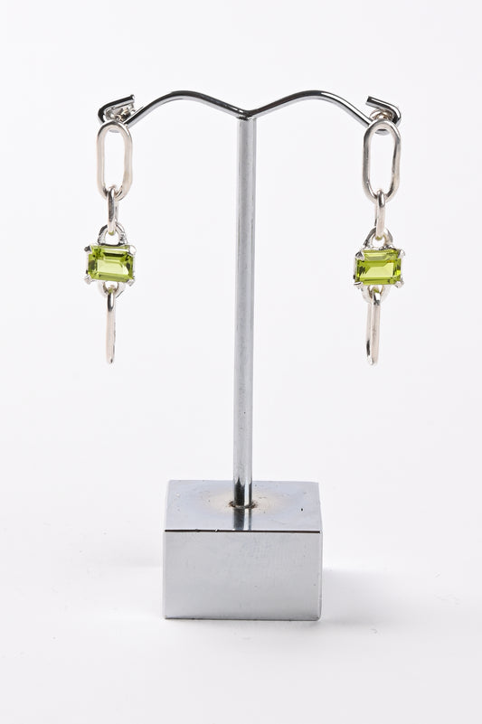 Kick In The Eye 'Natural Dare' With Peridot