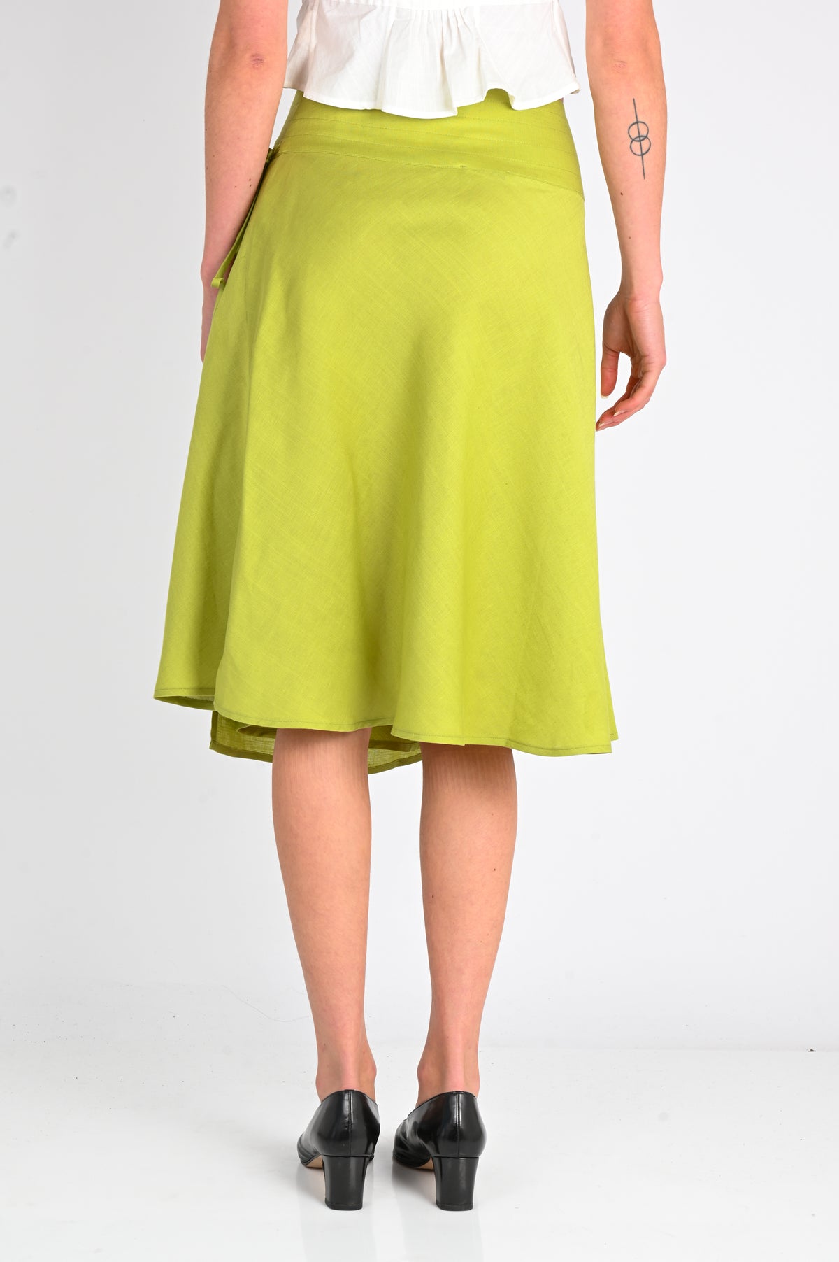 Olga Joan Tie-Waist Skirt in Pistacchio