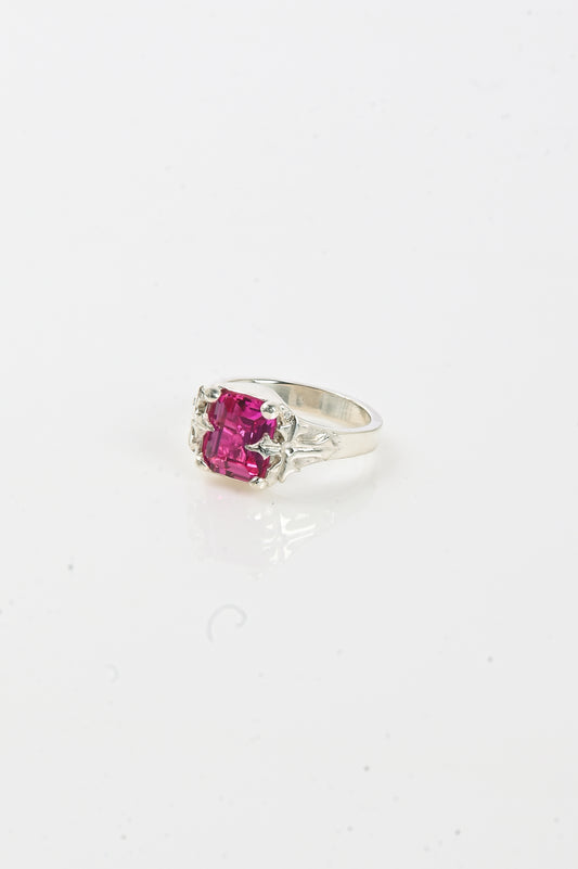 Oliver Thomas 'Hallowed' Ring in Pink Sapphire