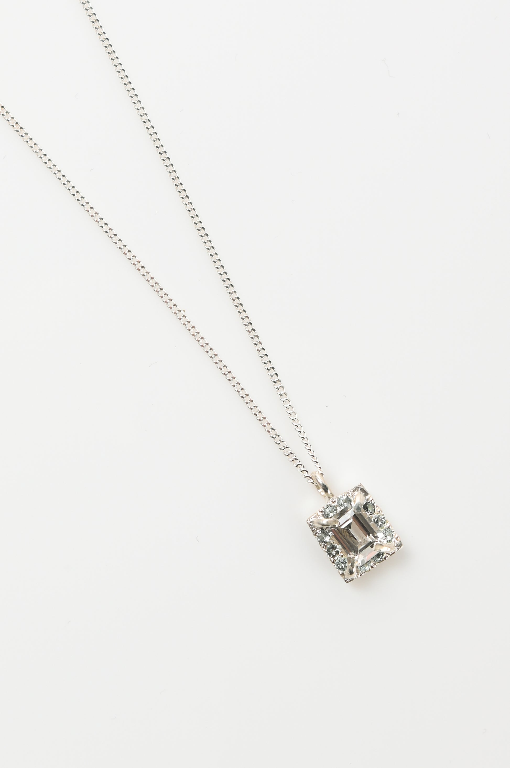 Oliver Thomas 'Rocky' Necklace With White Sapphire