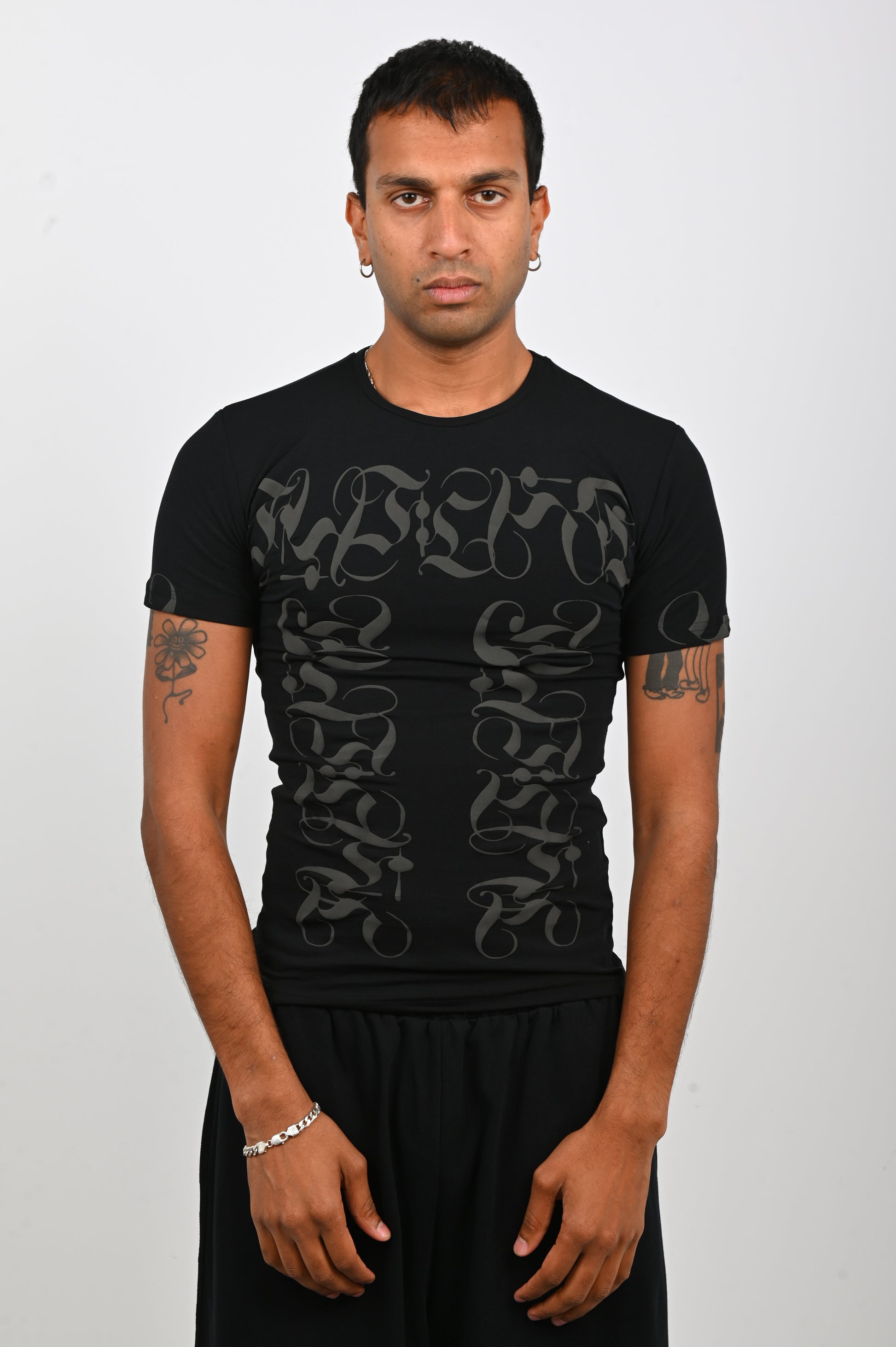 Posture Marble Short Sleeve in Black