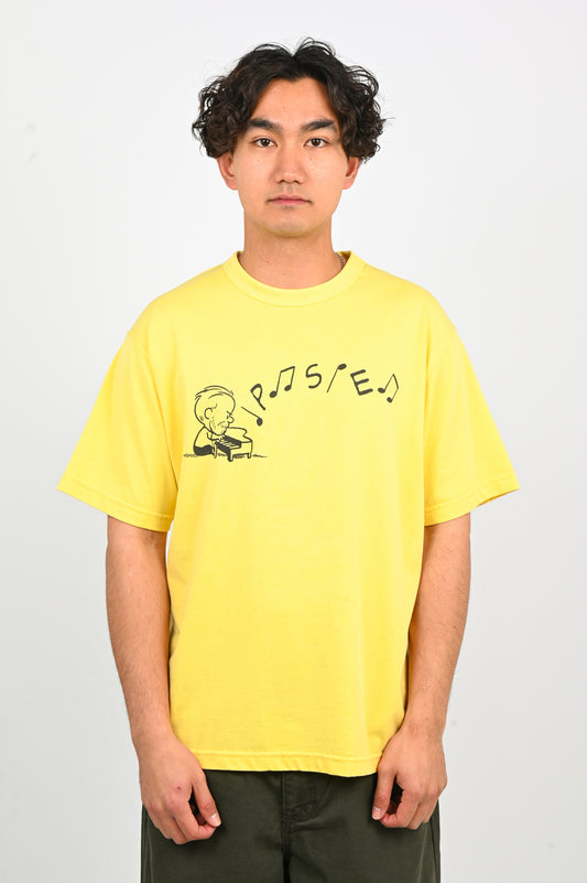 Pseushi 'Swan' Tee in Yellow