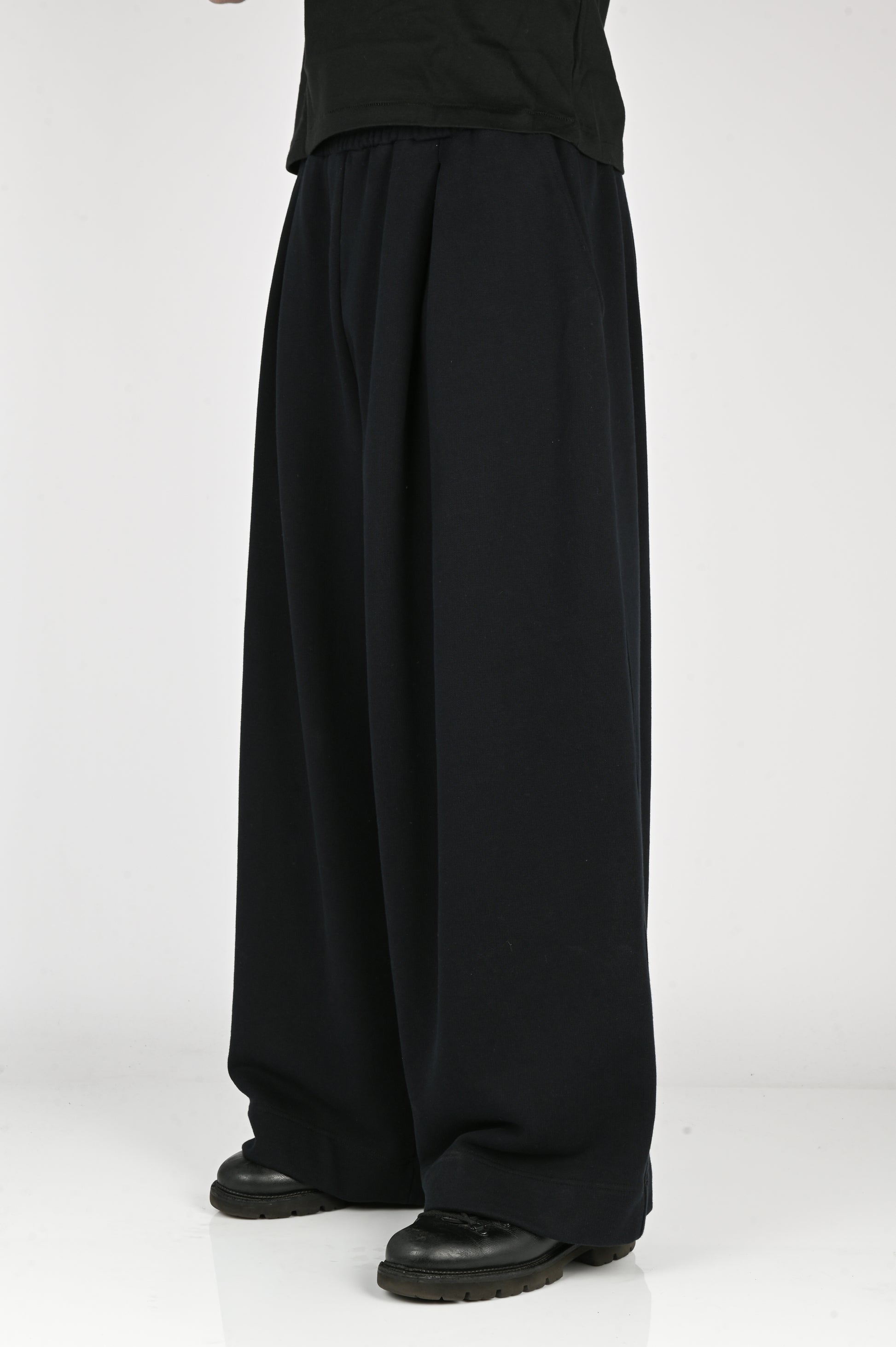Sacred Archive 'Hans' Pant