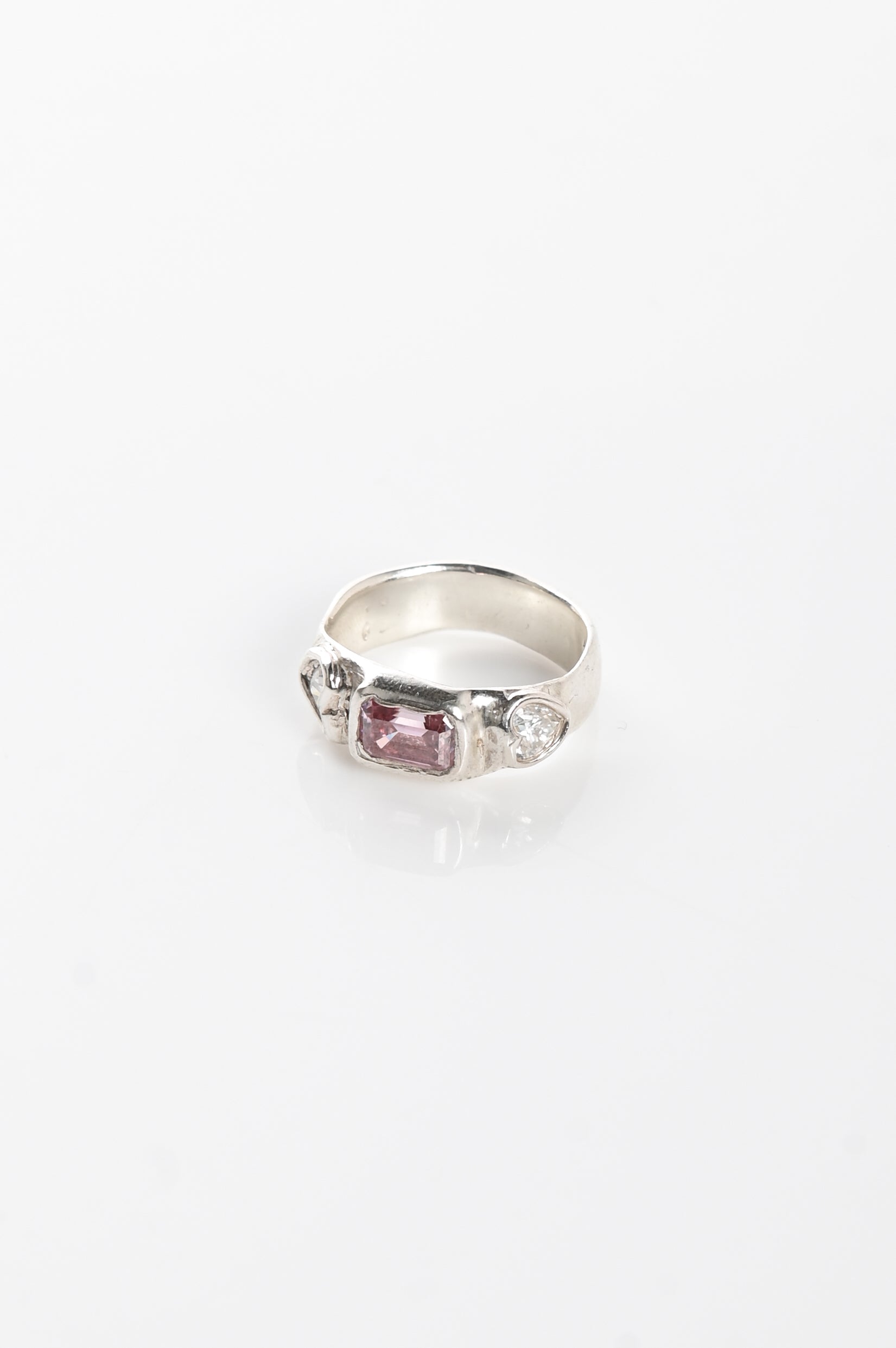 Sacreflux 'Portals' Ring