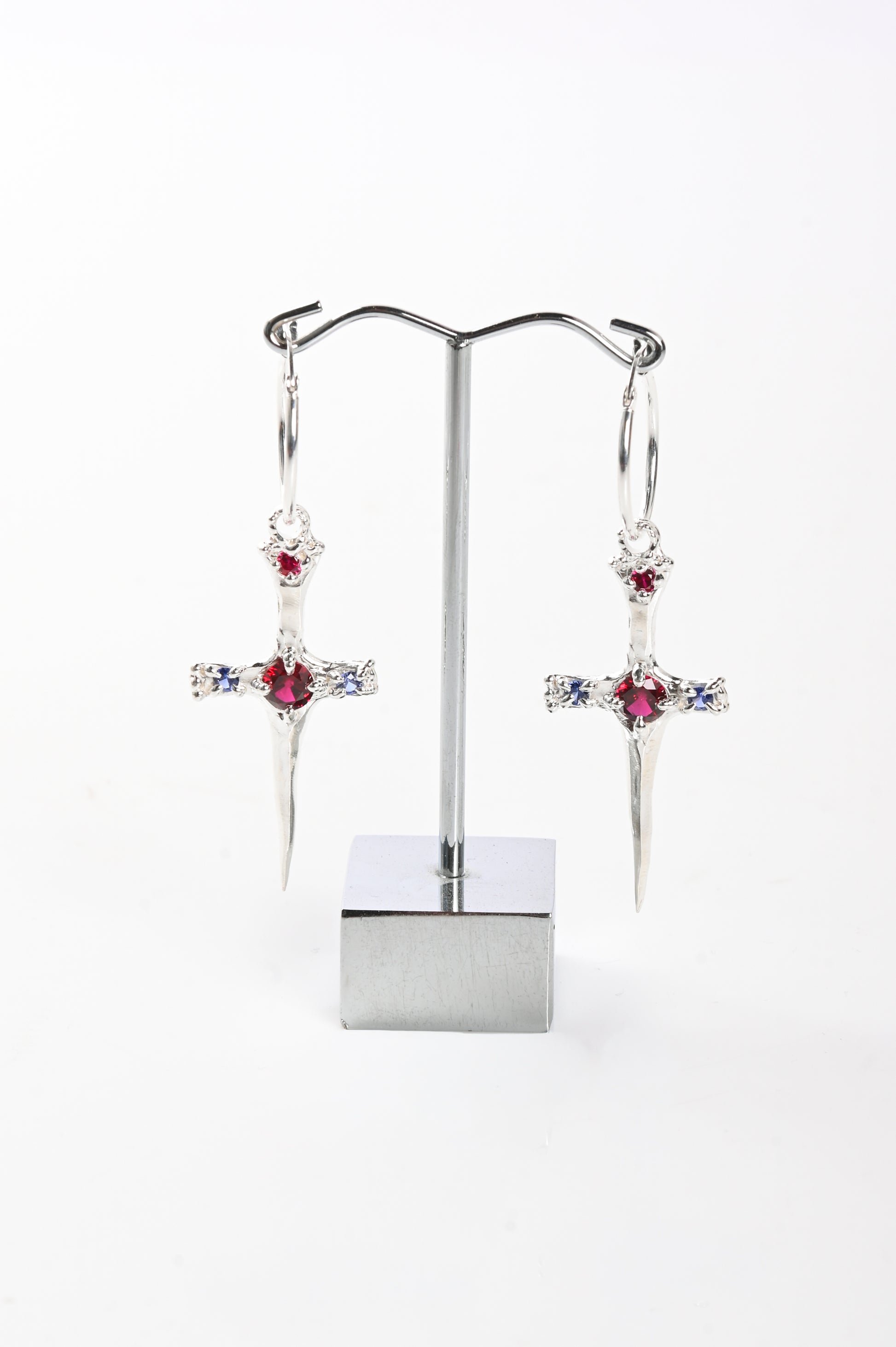 Sacreflux Dagger Hoops