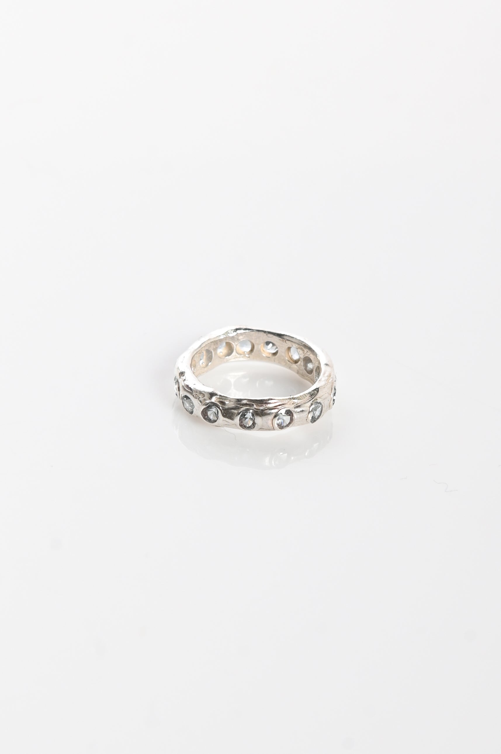 Sacreflux Gemstone Band #1