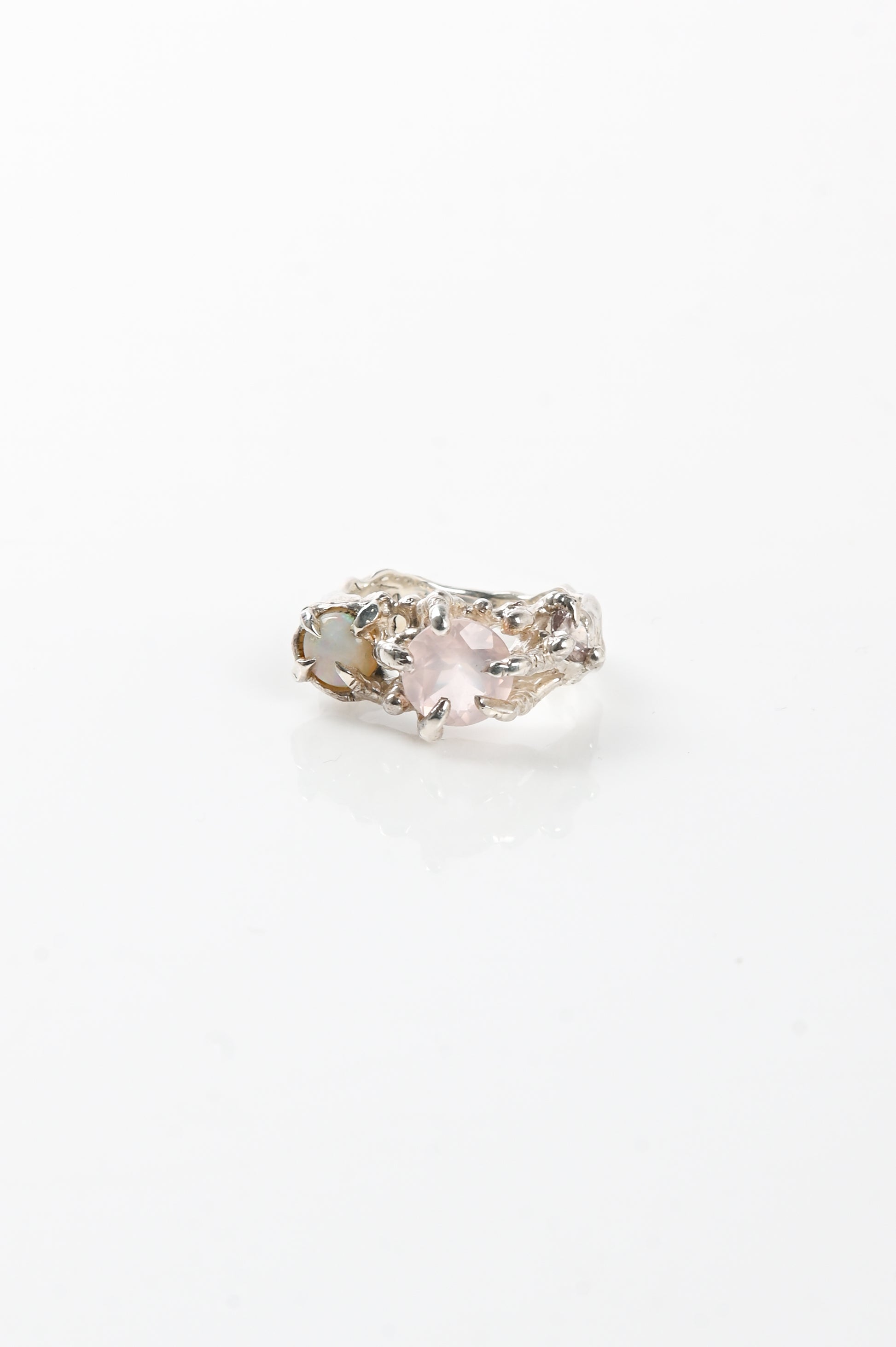 Sacreflux Love Ring