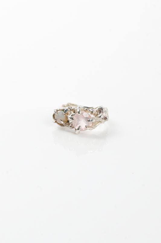 Sacreflux Love Ring