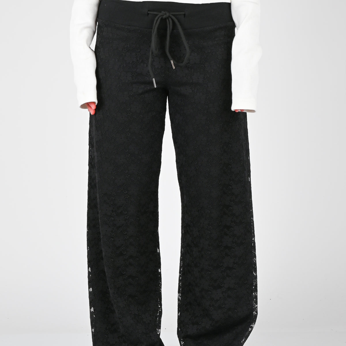【BAON】Tekia banding string brushed lace wide track pants BAON】Tekia banding string brushed lace wide track pants
