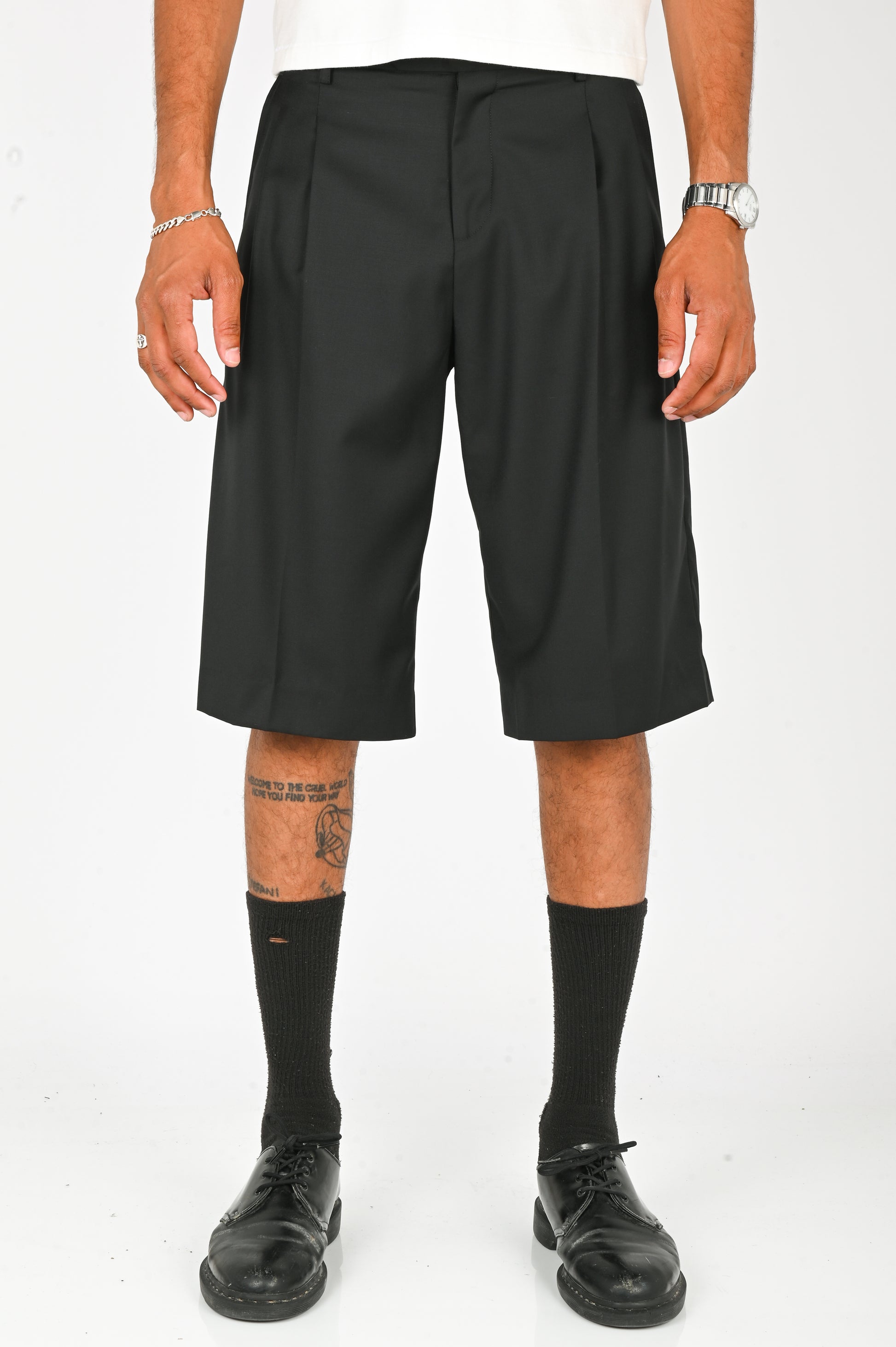 Wynn Hamlyn Double Pleat Short in Black