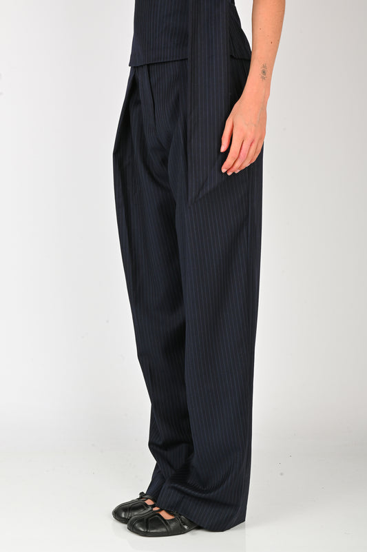 Wynn Hamlyn Pleat Front Trouser in Navy Pinstripe