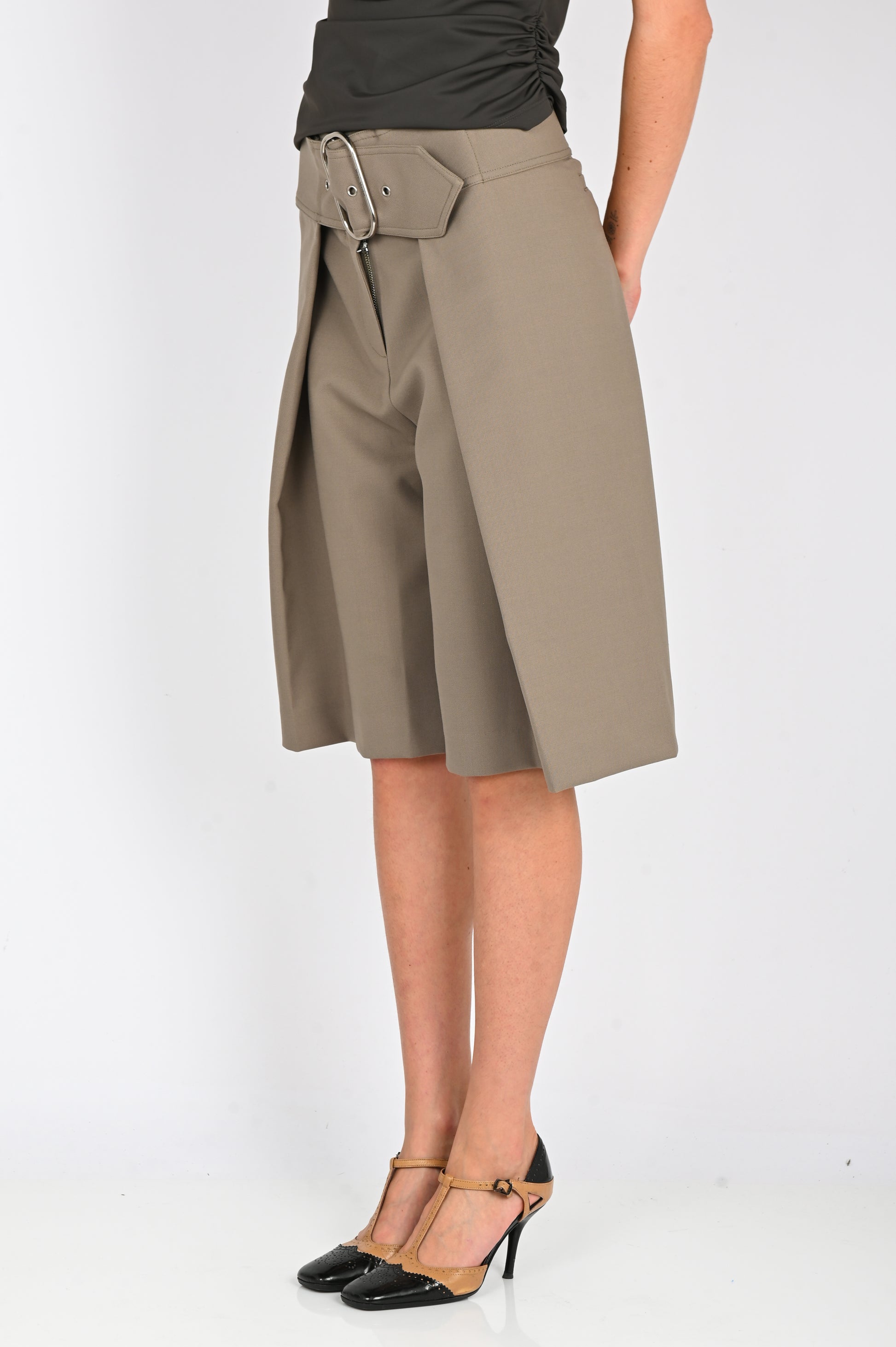 Wynn Hamlyn Wide Belt Utility Shorts