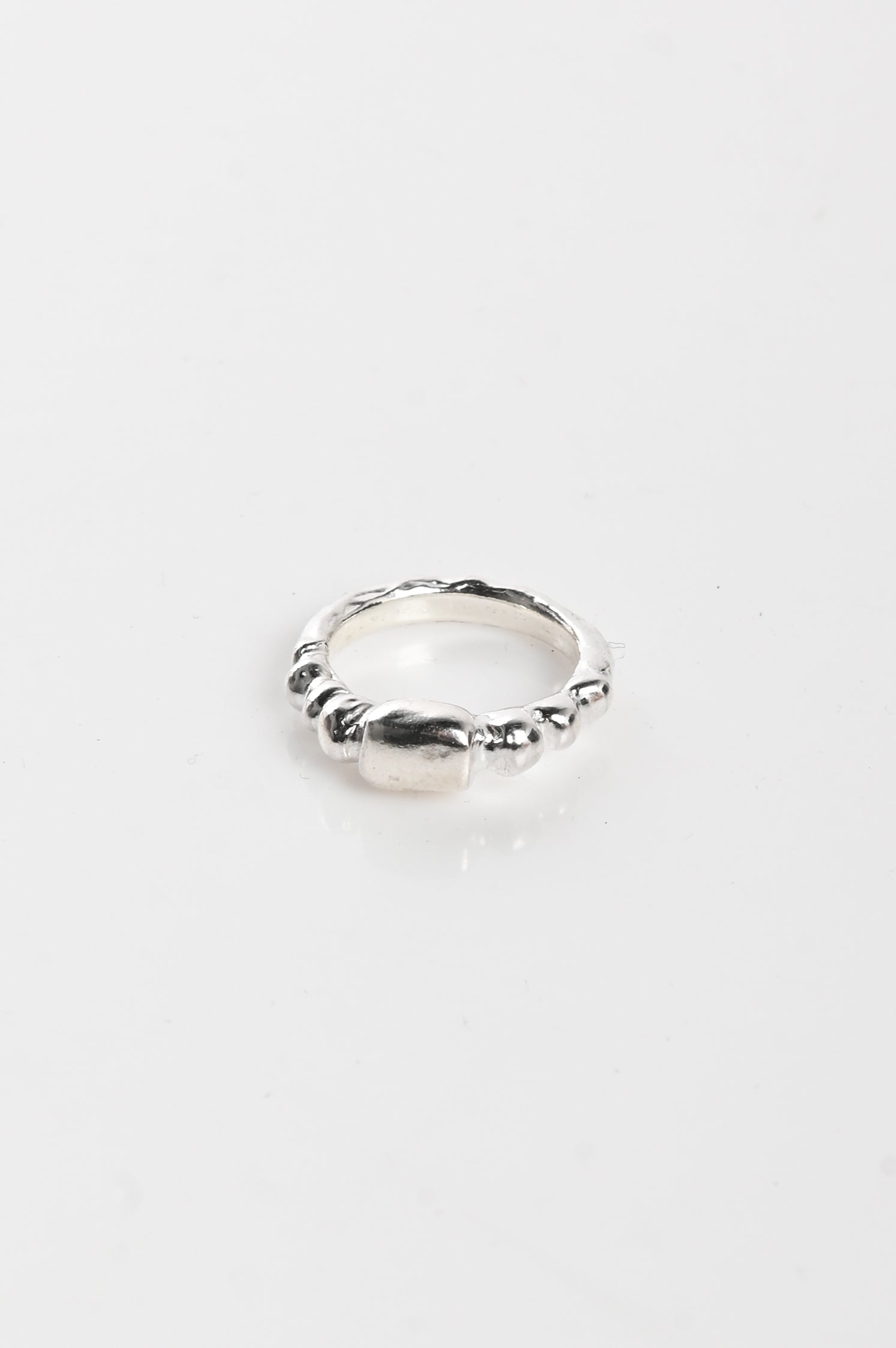 Studio Zali 'Byzan Oblong' Ring