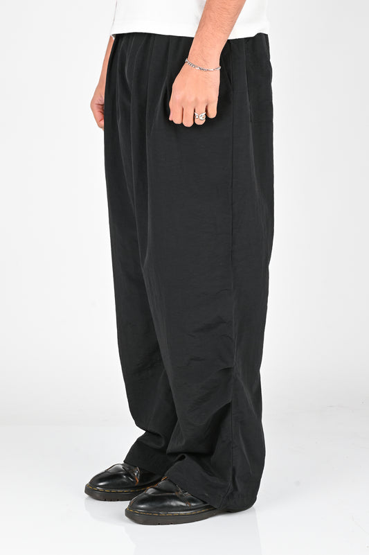Candice 'Air' Nylon Pant in Black