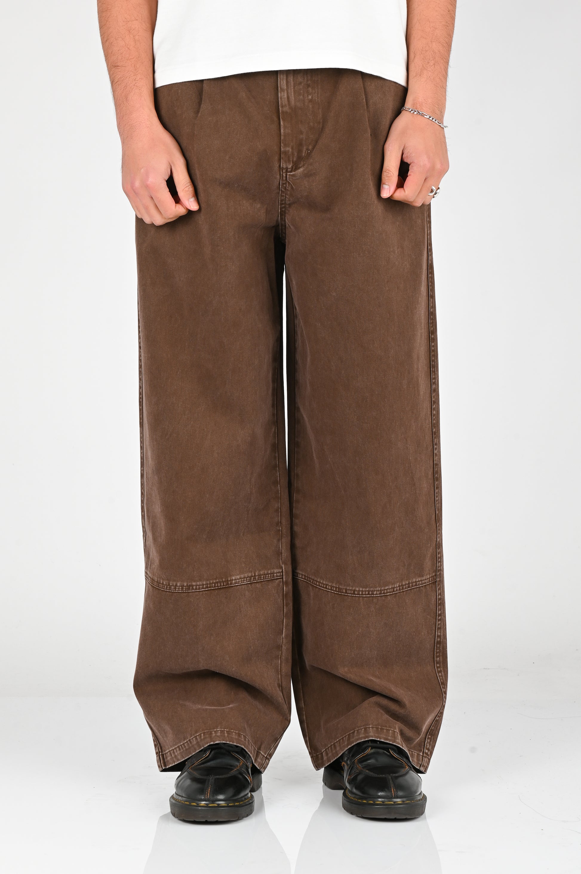 Candice Washed Pleated Pants in Brown