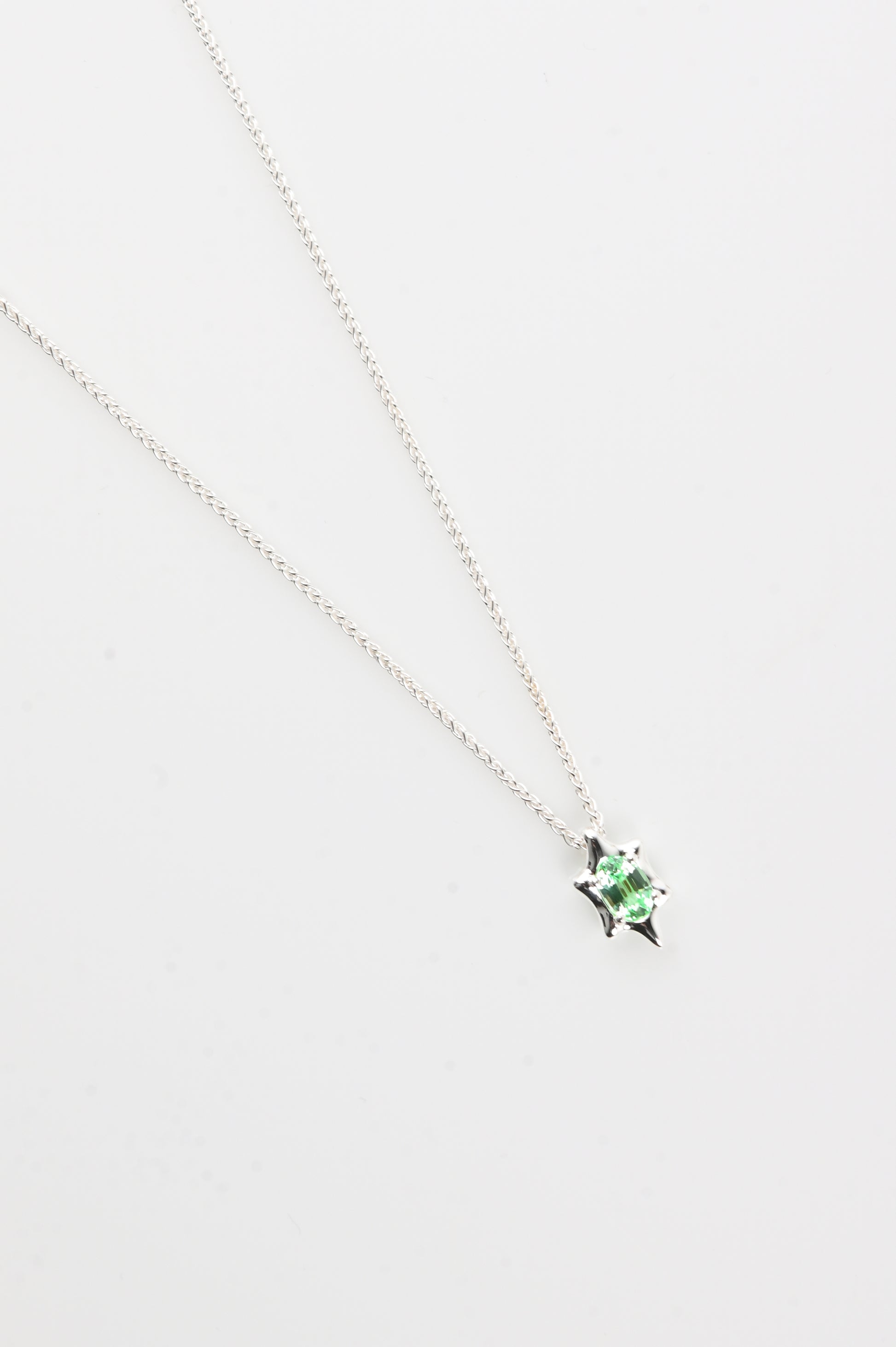 j.HENNESSY '6 Point' Pendant