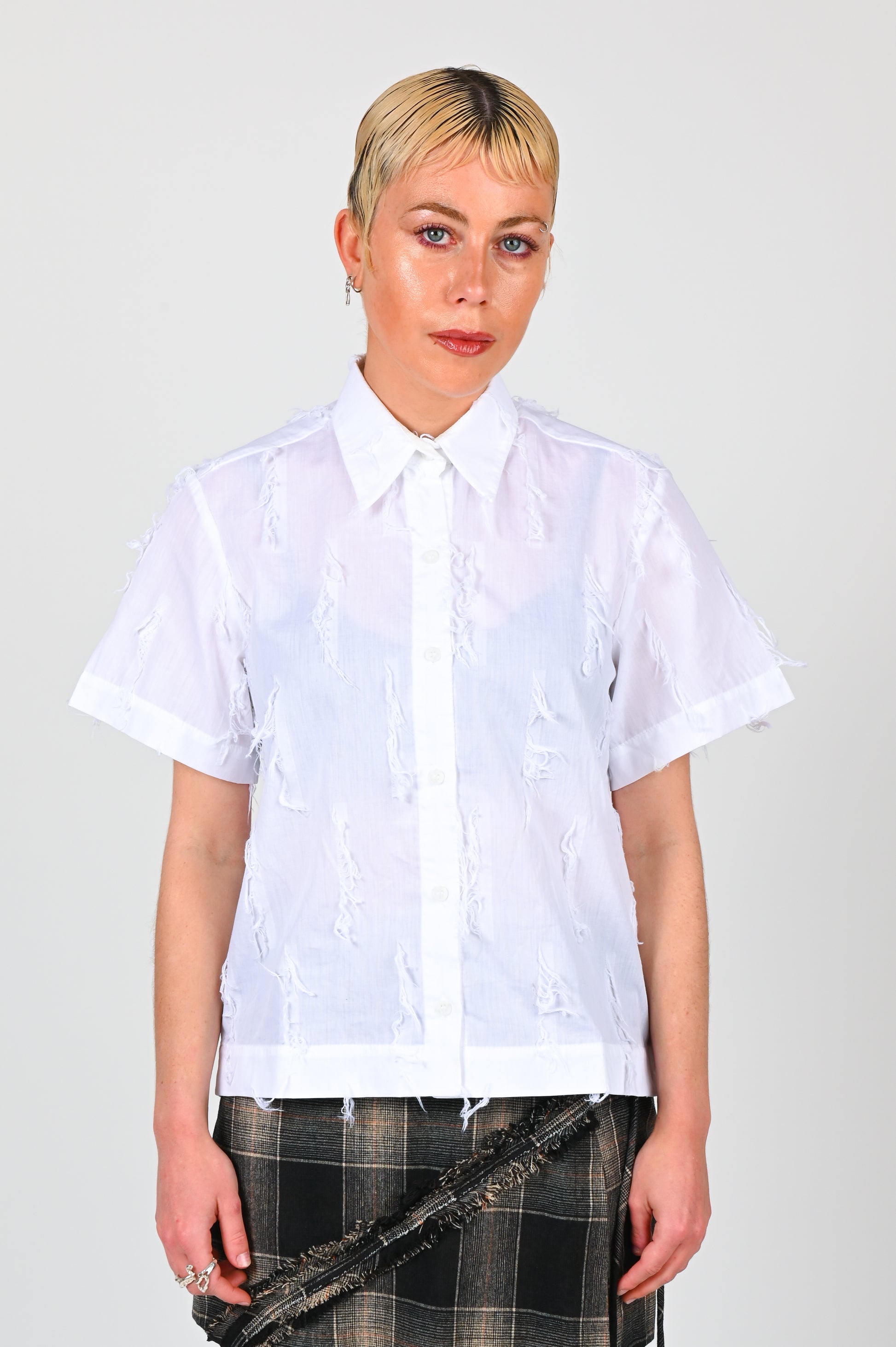 KATALYST 'Box' Blouse in White (Femme Cut)