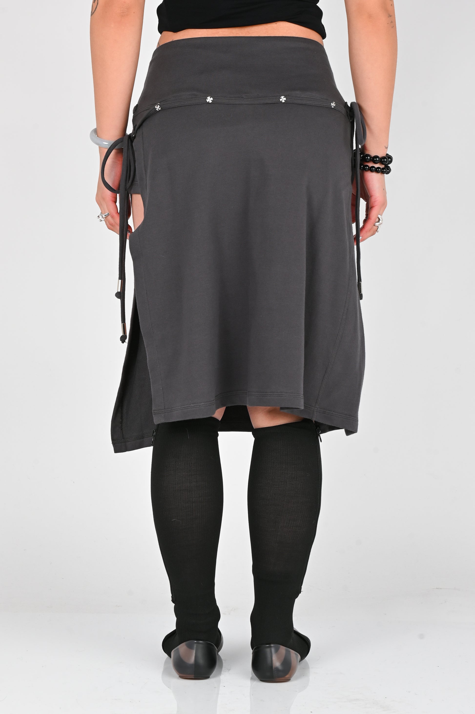 Toilè 'Layer' Micro Short in Charcoal