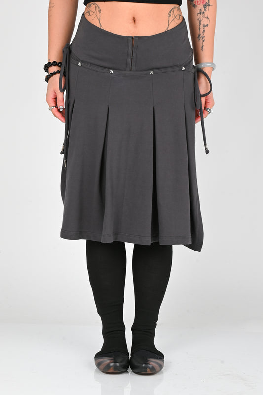 Toilè 'Layer' Micro Short in Charcoal